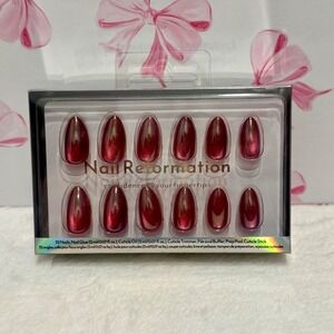 Nail Reformation Almond Press On Nails Shimmer Cat Eye Glue Kit 32 Count